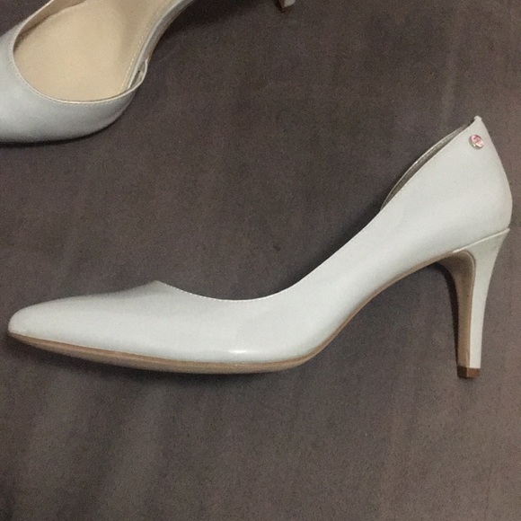 Calvin Klein heels - Picture 2 of 5